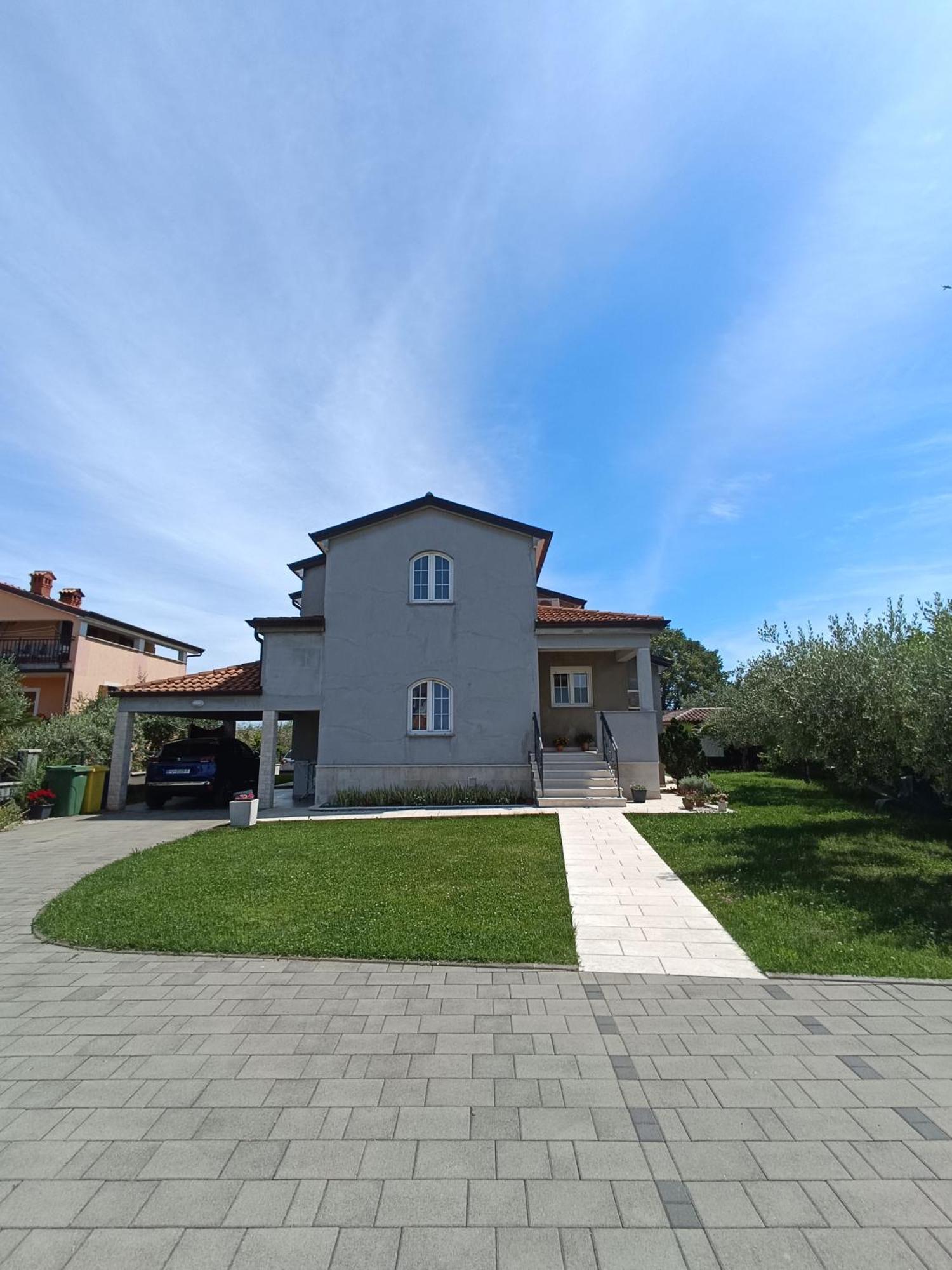 Apartman Ika Umag Exterior photo