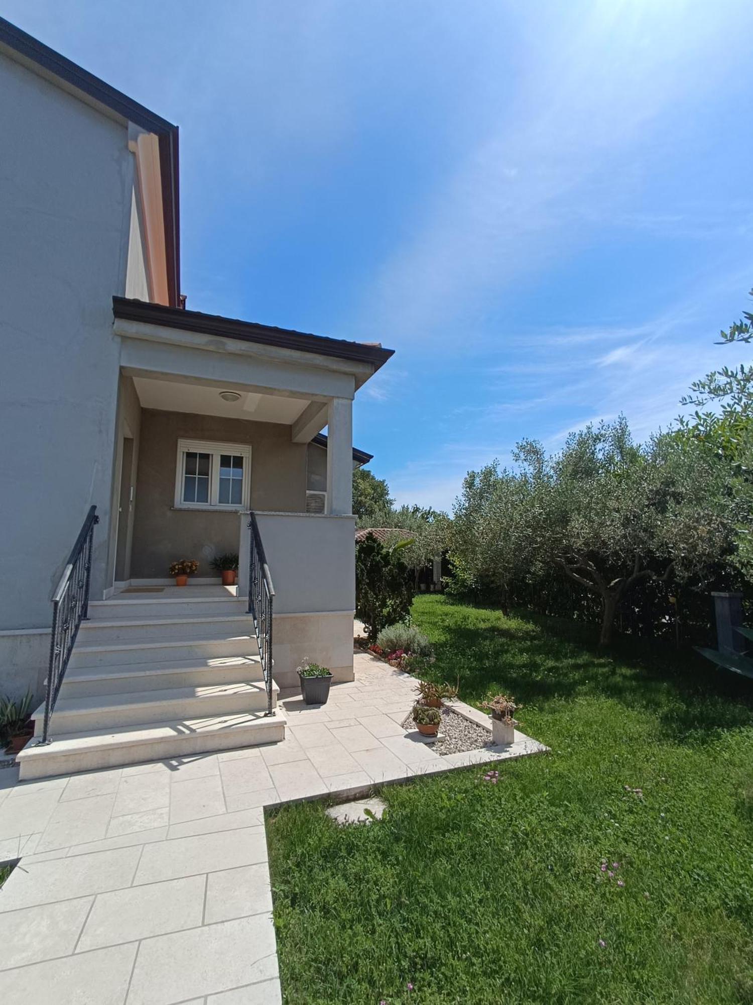 Apartman Ika Umag Exterior photo